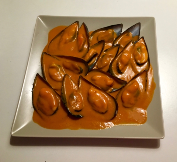 Mejillones en salsa ''marinera picantona''