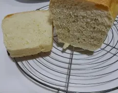 Step <p>Coloque en el vaso 26 g de harina de fuerza y 108 g de agua, cocine 3 min / 80 ° C / vel 3 . Deje reposar durante 10-15 minutos.</p> illustration