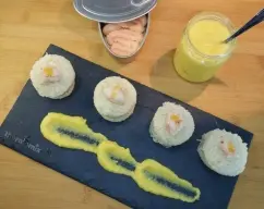 Step <p> Sirve los bocaditos con la salsa de mango.</p> illustration