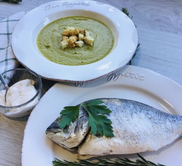 Comida ligera : Crema de verduras y pescado al vapor